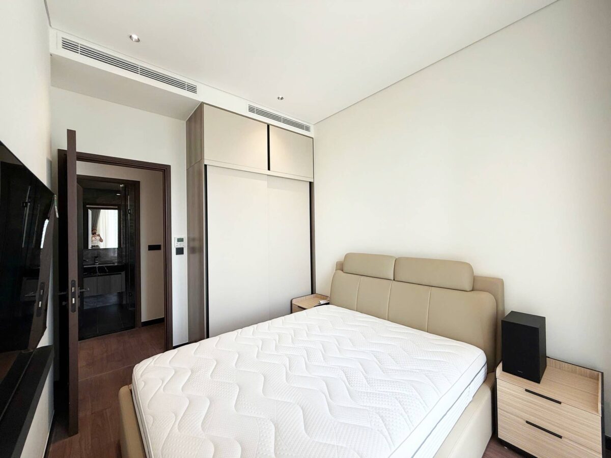 Brand-new 2-bedroom apartment for rent at T1 building, Heritage Westlake (13)