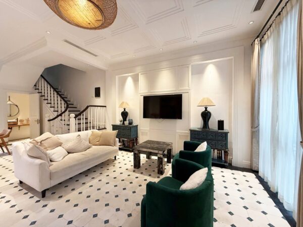 Cozy 3-bedroom house for rent in Vinhomes The Harmony (1)