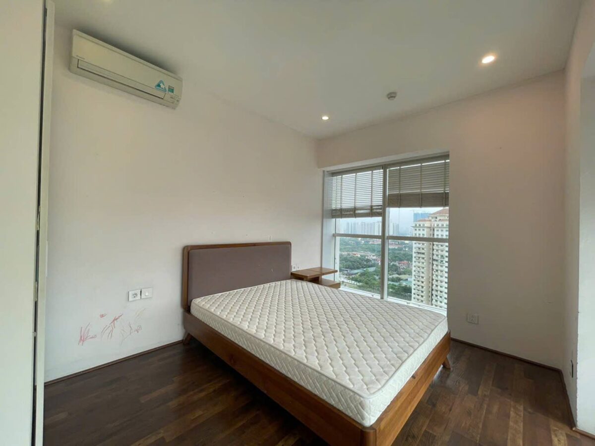 Gorgeous 2-bedroom apartment at L1 Ciputra for rent (13)
