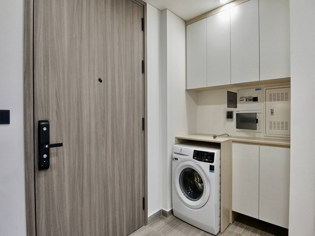 Modern studio apartment for rent at Heritage Westlake (11)