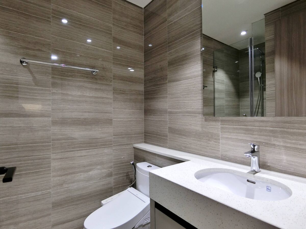 Modern studio apartment for rent at Heritage Westlake (14)