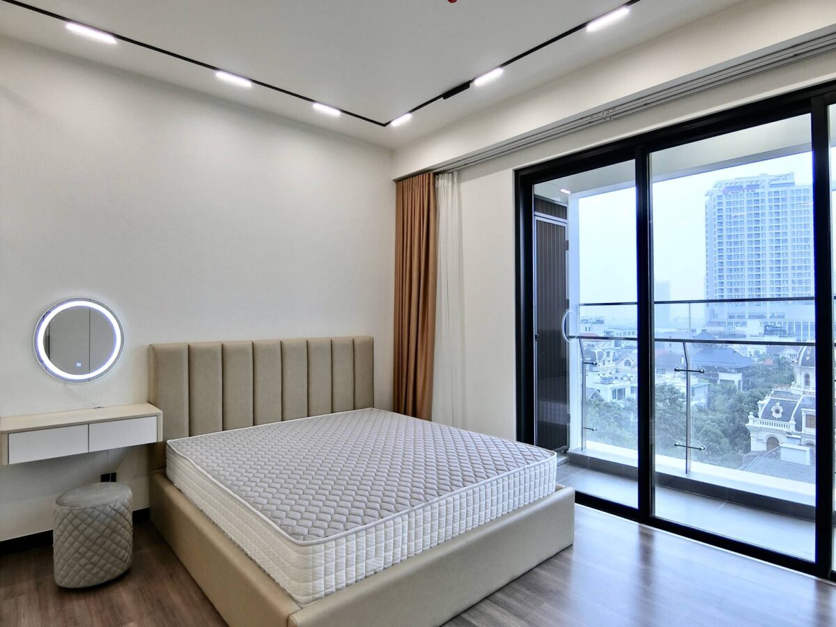 Modern studio apartment for rent at Heritage Westlake (8)