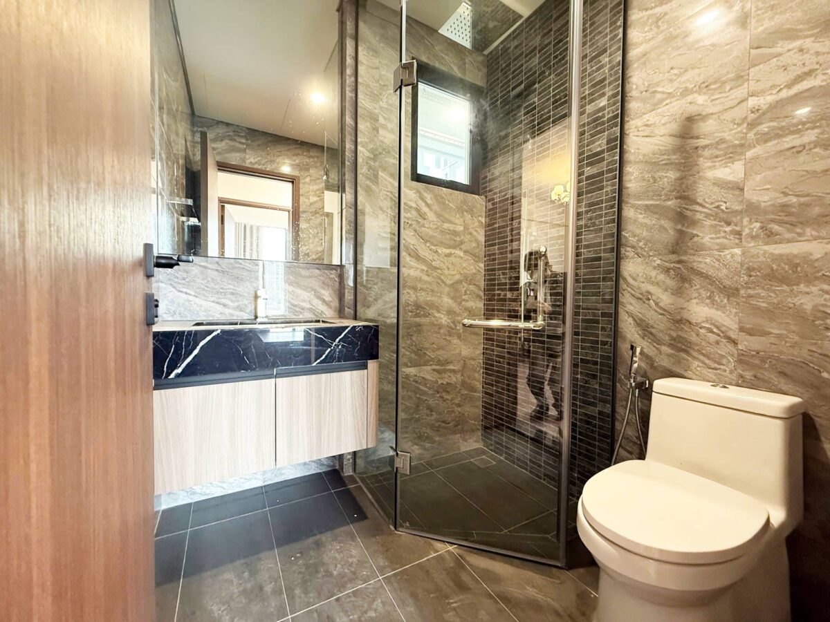 Spacious 2-bedroom apartment at Heritage Westlake for rent (18)