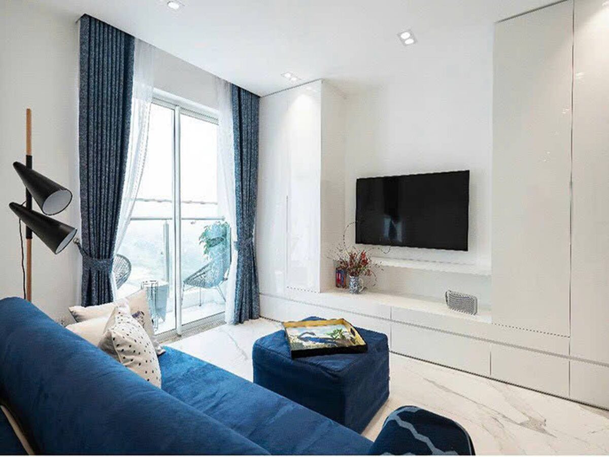 Unbelivably beautiful 1-bedroom apartment in The Link Ciputra for rent (2)