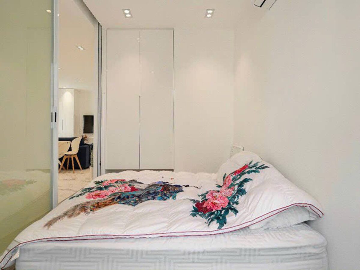 Unbelivably beautiful 1-bedroom apartment in The Link Ciputra for rent (8)