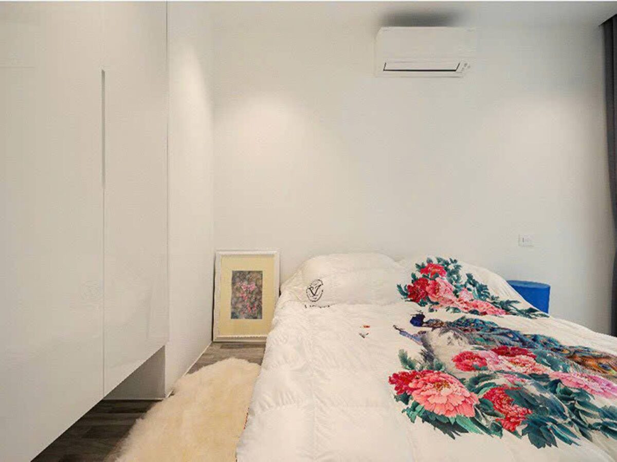 Unbelivably beautiful 1-bedroom apartment in The Link Ciputra for rent (9)