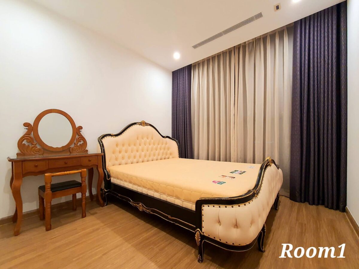 Well-furnished 2-bedroom apartment for rent at Vinhomes Skylake (5)