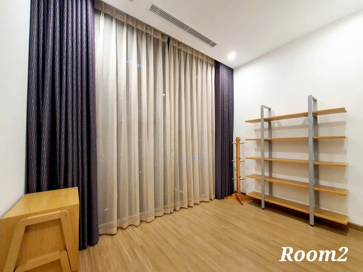 Well-furnished 2-bedroom apartment for rent at Vinhomes Skylake (7)