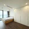 Sunshine Golden River Dreamy river-view 3-bedroom apartment for rent at a cheap price (14)