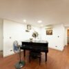 Cheap 3-bedroom penthouse at E1 Ciputra for rent (4)