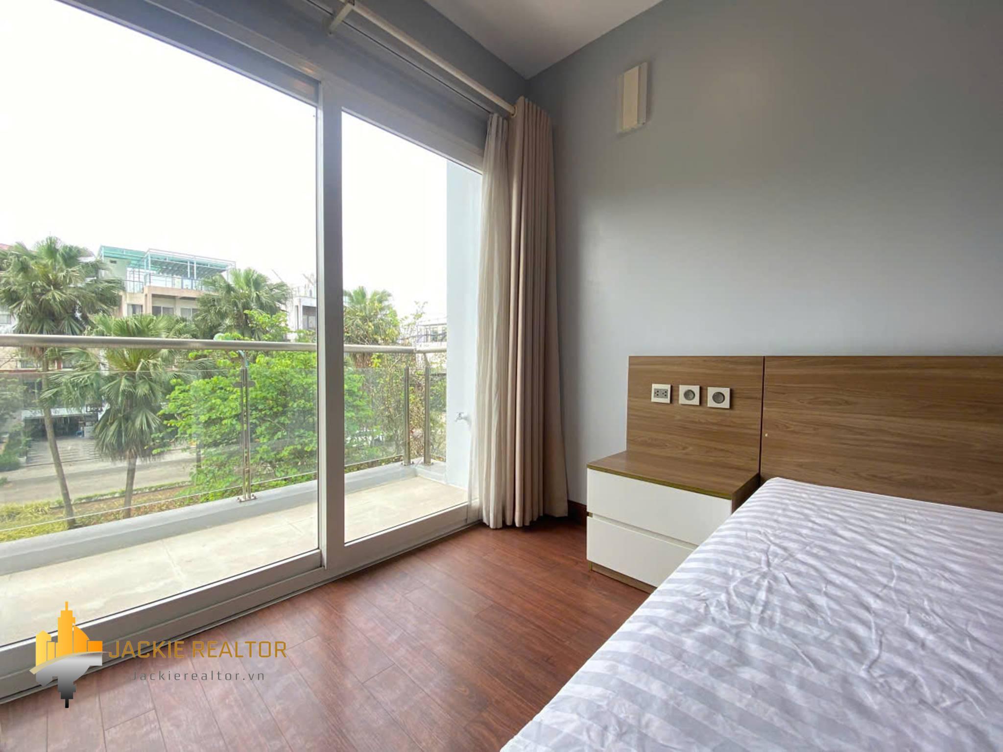 Awesome 6-bedroom villa at Q Ciputra for rent (12) Awesome 6-bedroom villa at Q Ciputra for rent (12)