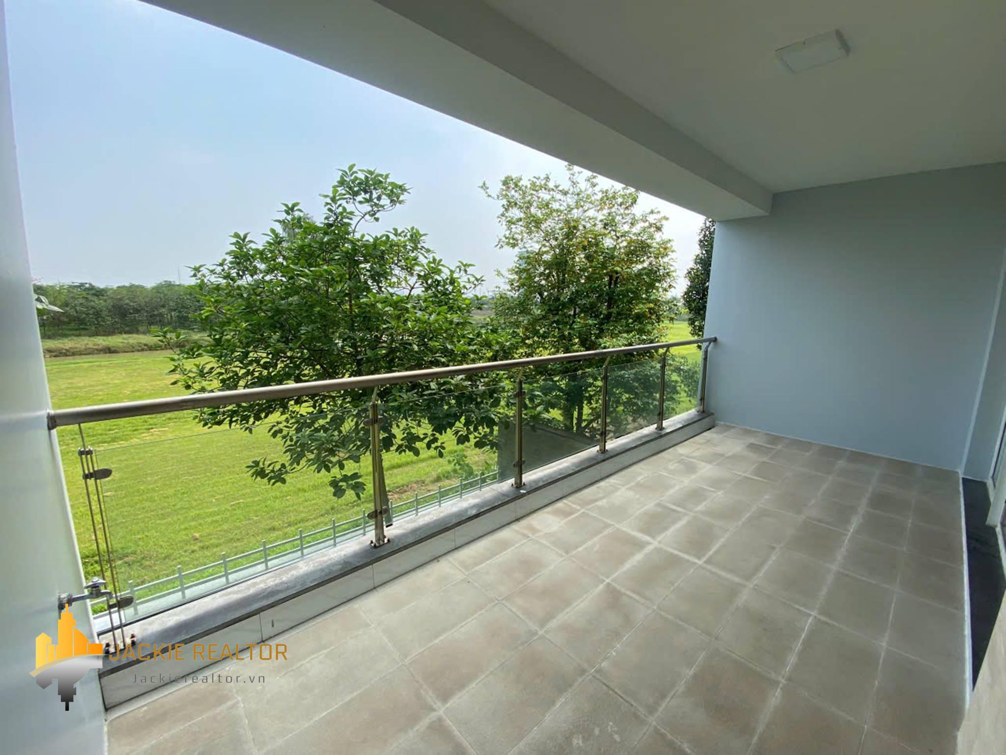 Awesome 6-bedroom villa at Q Ciputra for rent (30) Awesome 6-bedroom villa at Q Ciputra for rent (30)