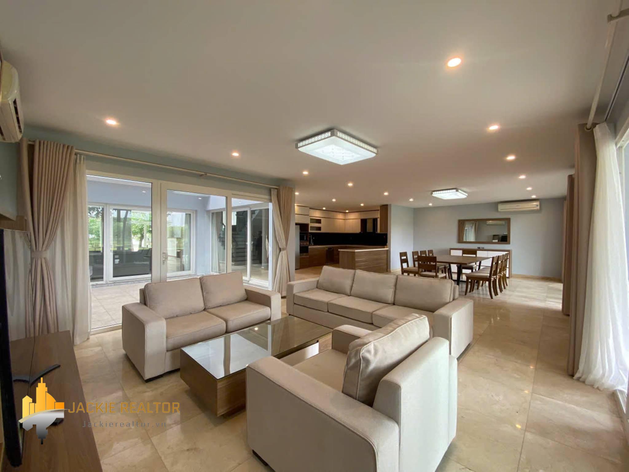 Awesome 6-bedroom villa at Q Ciputra for rent (4) Awesome 6-bedroom villa at Q Ciputra for rent (4)