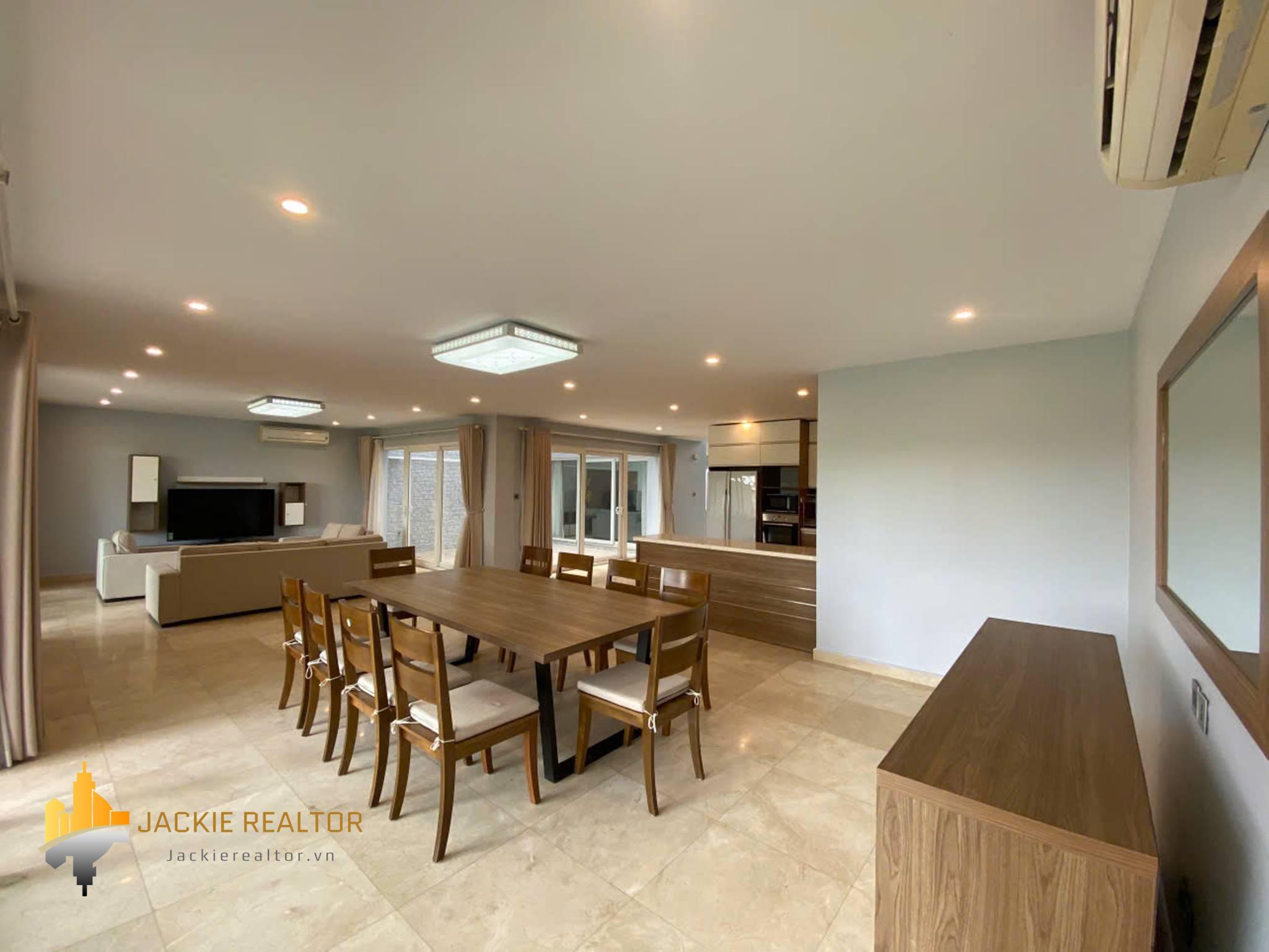 Awesome 6-bedroom villa at Q Ciputra for rent (5) Awesome 6-bedroom villa at Q Ciputra for rent (5)