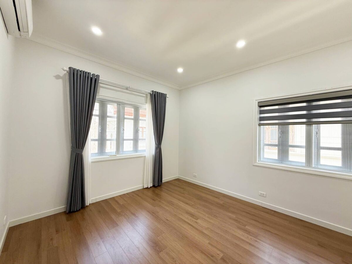 Brand-new modern 5-bedroom villa at Ciputra for rent (33)