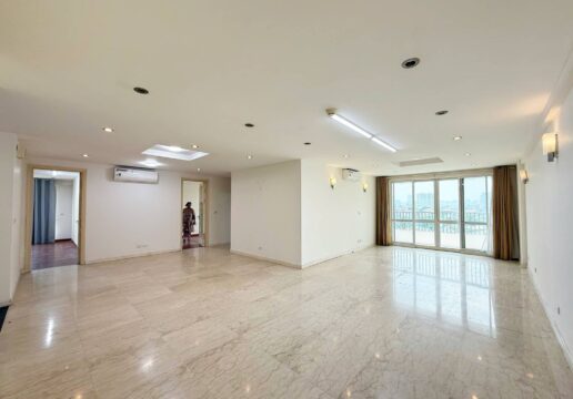 Capacious 3-bedroom 182-SQM apartment at P1 Ciputra for rent (1)