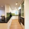 Cheap 4-bedroom apartment at E1 Ciputra for rent (7)
