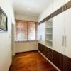 Cheap 4-bedroom villa at Anh Dao block, Vinhomes Riverside for rent (25)