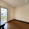 Cheap 4-bedroom villa at Anh Dao block, Vinhomes Riverside for rent (30)