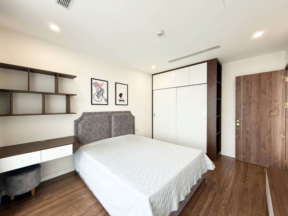 Enchanting 4-bedroom duplex Sunshine City for rent (24)