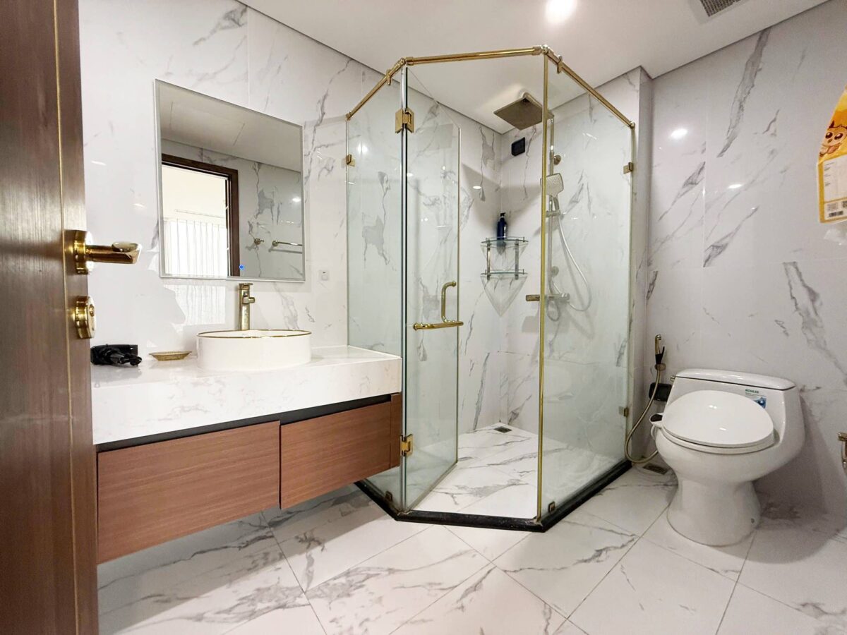 Enchanting 4-bedroom duplex Sunshine City for rent (27)