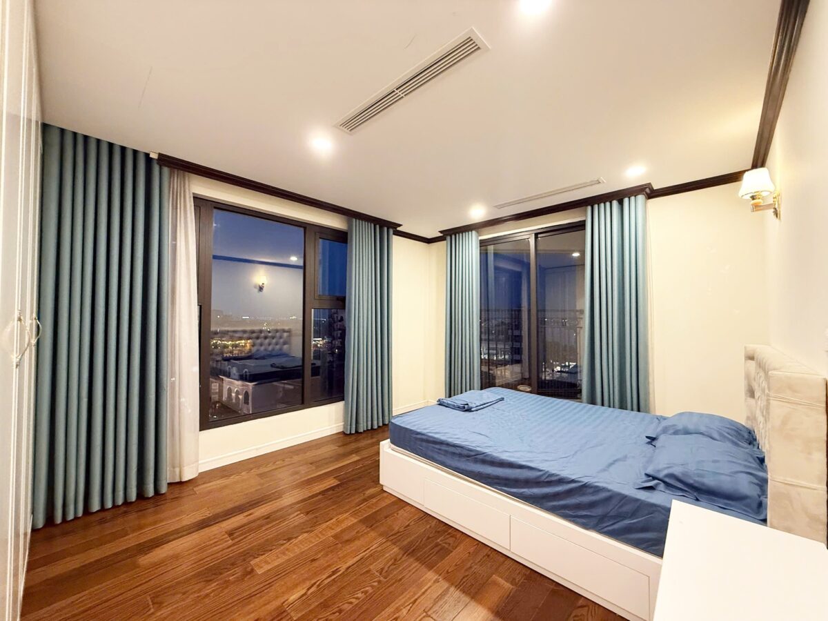 Aesthetic 3-bedroom apartment at D' Le Roi Soleil for rent (18)