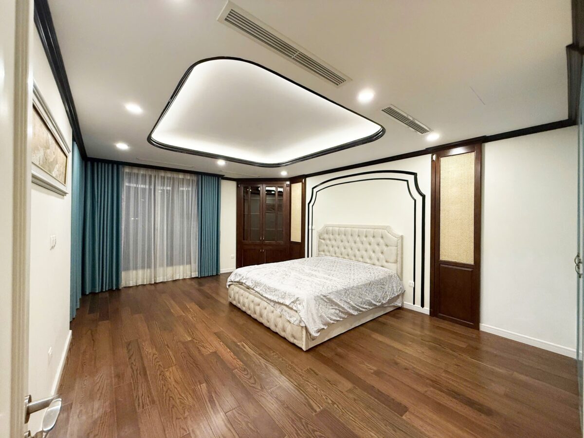 Aesthetic 3-bedroom apartment at D' Le Roi Soleil for rent (19)