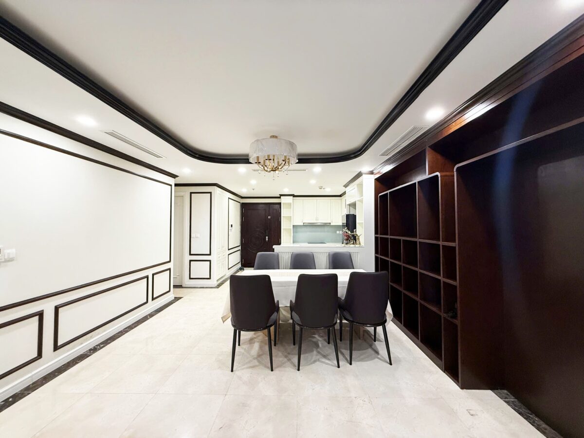 Aesthetic 3-bedroom apartment at D' Le Roi Soleil for rent (5)