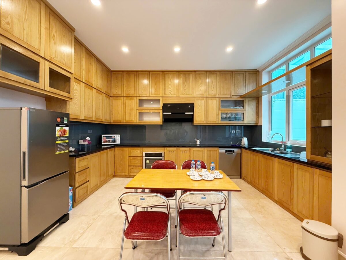 Basic furnished villa for rent at K2 Ciputra (6)