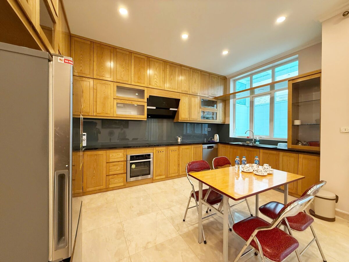 Basic furnished villa for rent at K2 Ciputra (8)