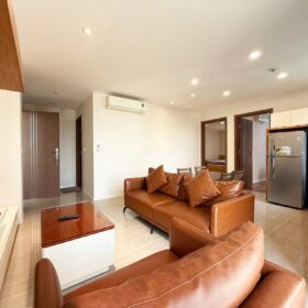Incredible golf-view 2-bedroom apartment at L3 Ciputra for rent (1)