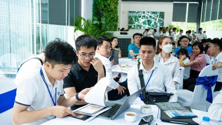 Northern real estate brokers go south to expand their potential customer base