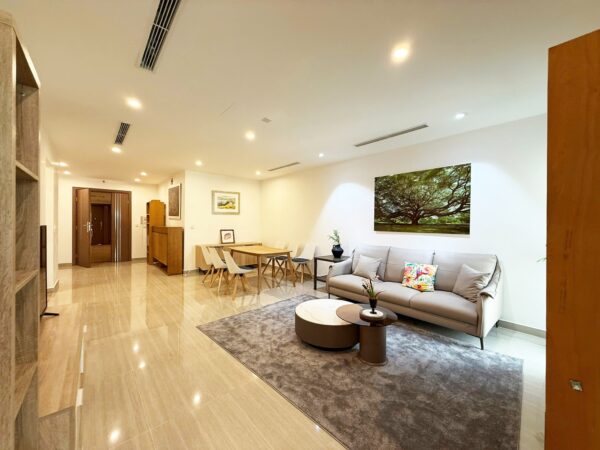 Stunning 3-bedroom apartment at L5 Ciputra (2)