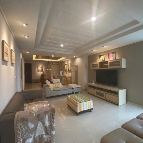 Nice 3BHK apartment at G2 Ciputra for rent (1)