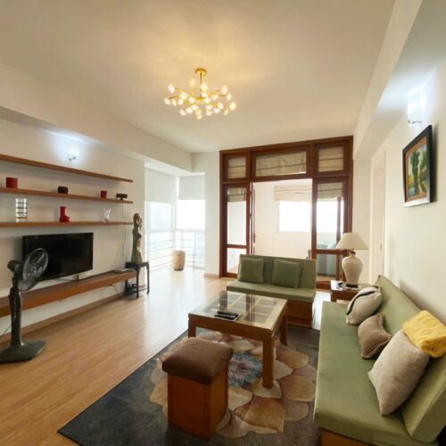 Reasonable pricing 3-bedroom apartment at E1 Ciputra for rent (1)