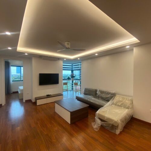 Jackie Realtor - The #1 Vietnam Real Estate Agency 7 Sparkling new 3BHK apartment at E5 Ciputra for rent (1)