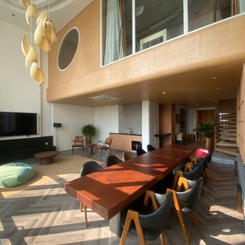 Nicely renovated 4BHK penthouse for rent at P2 Ciputra (1)