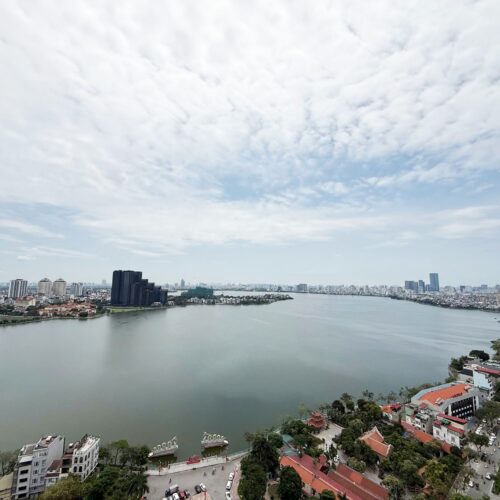 4-bedroom apartment with panoramic West Lake view for rent at El Dorado (1)
