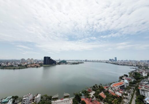 4-bedroom apartment with panoramic West Lake view for rent at El Dorado (1)