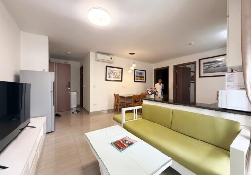 Cheap 2-bedroom apartment at L4 Ciputra for rent (1)