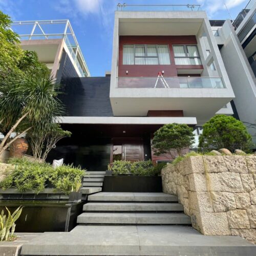 Innovative 5-bedroom villa Q Ciputra for rent (1)
