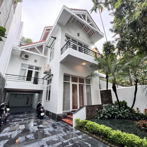 Jackie Realtor - The #1 Vietnam Real Estate Agency 7 Luxury villa with garden for rent in To Ngoc Tay Street, Tay Ho Ward, Hanoi (1)