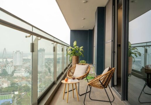Sunshine Golden River Apartment - Luxury Riverfront Living with Timeless Value (1)