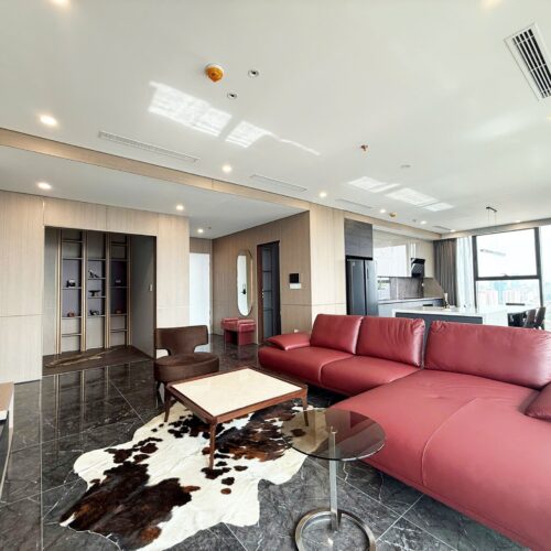 Jackie Realtor | Hanoi Real Estate Agency for Expats & Investors 23 Brand-new 3-bedroom apartment for rent in Sunshine Golden River (1)
