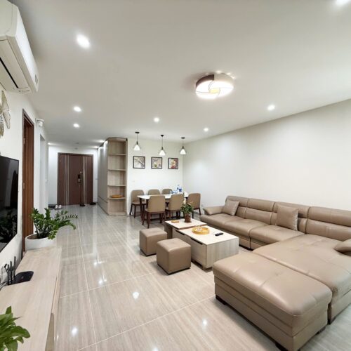 Jackie Realtor | Hanoi Real Estate Agency for Expats & Investors 7 Modern high-end apartment for rent at L5 Ciputra (1)