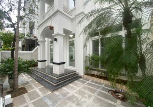 Wonderful 150-SQM garden villa for rent in T8 Ciputra (1)
