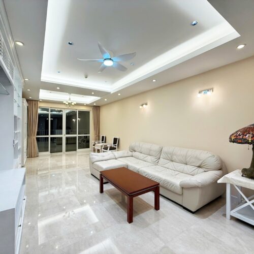 New 3-bedroom apartment in P2 Ciputra for rent (1)
