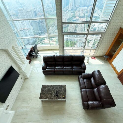 Marvelous 4-bedroom penthouse at Keangnam for rent (40)