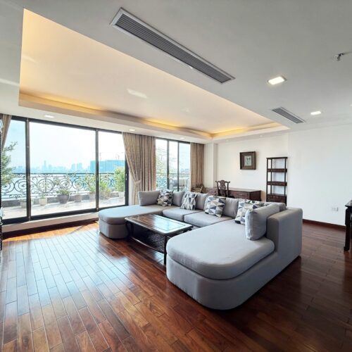 Jackie Realtor | Hanoi Real Estate Agency for Expats & Investors 6 Xuan Dieu, Tay Ho Superb 3-bedroom serviced apartment for rent with a direct view of West Lake (1)