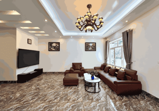 Beautiful semi-detached villa for rent in Vinhomes Riverside (1)